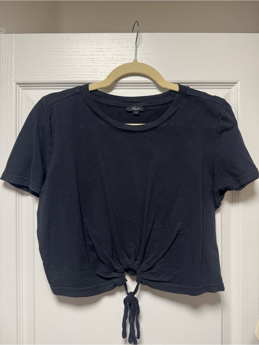 Rails Zena Black Tie-Front Crop Tee size large